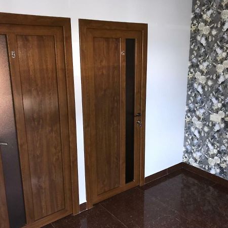 Liko Hostel 예레반 외부 사진