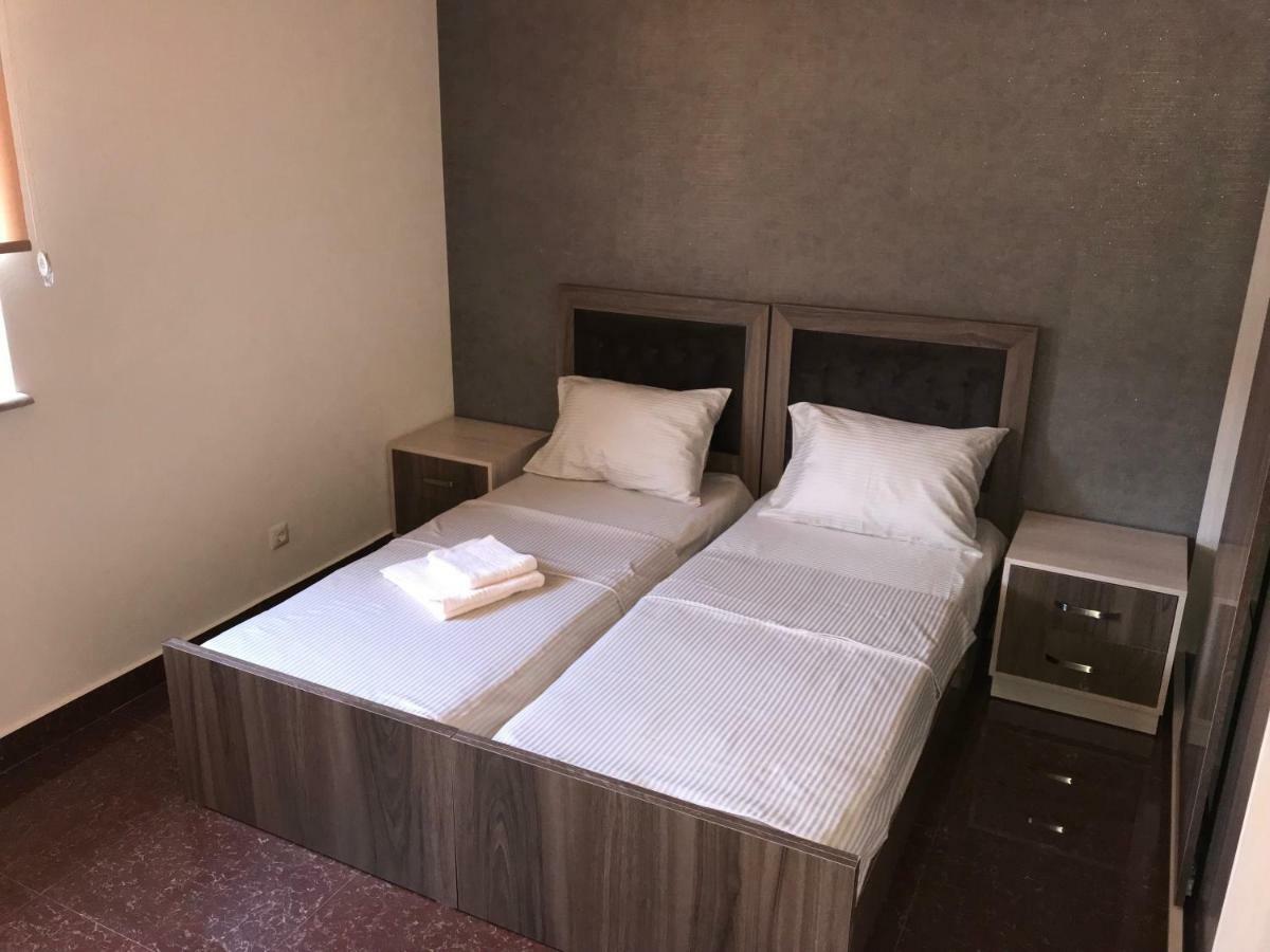 Liko Hostel 예레반 외부 사진